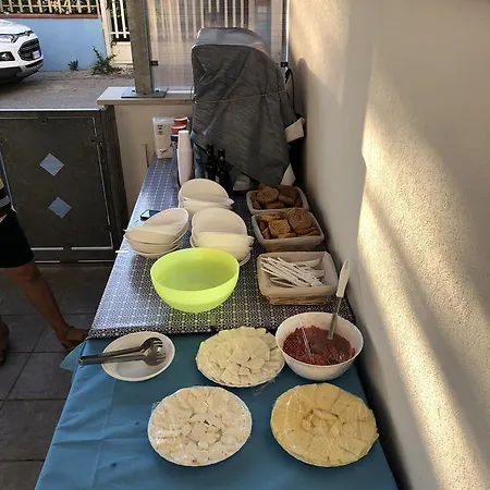 Tramonti Del Sud Bed and Breakfast Λέτσε